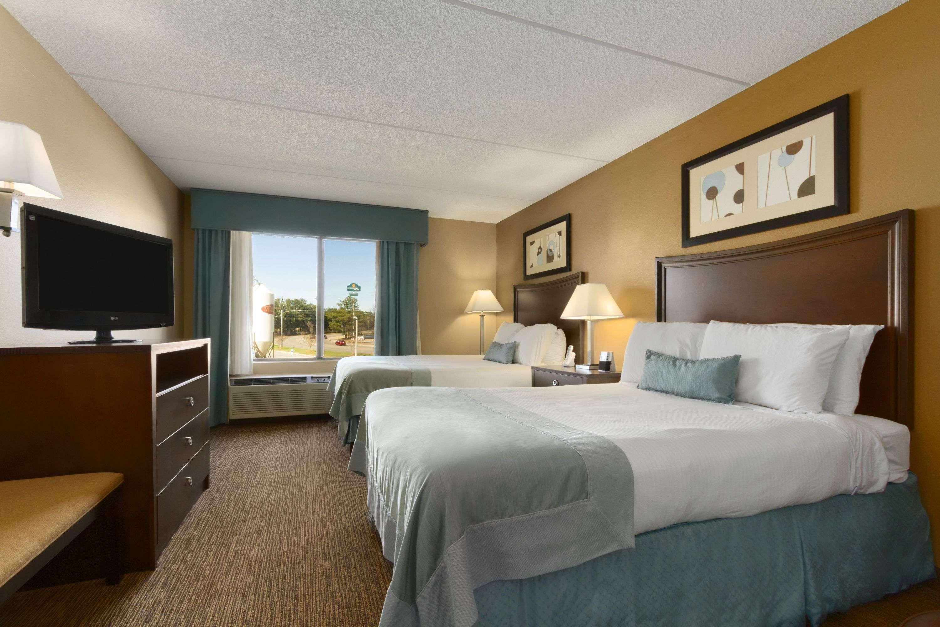 Independent Sphc Cross Creek Inn & Suites Fayetteville Exterior foto
